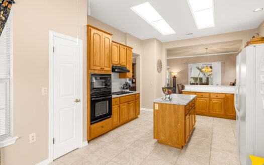 205 Whispering Wind Dr 78633